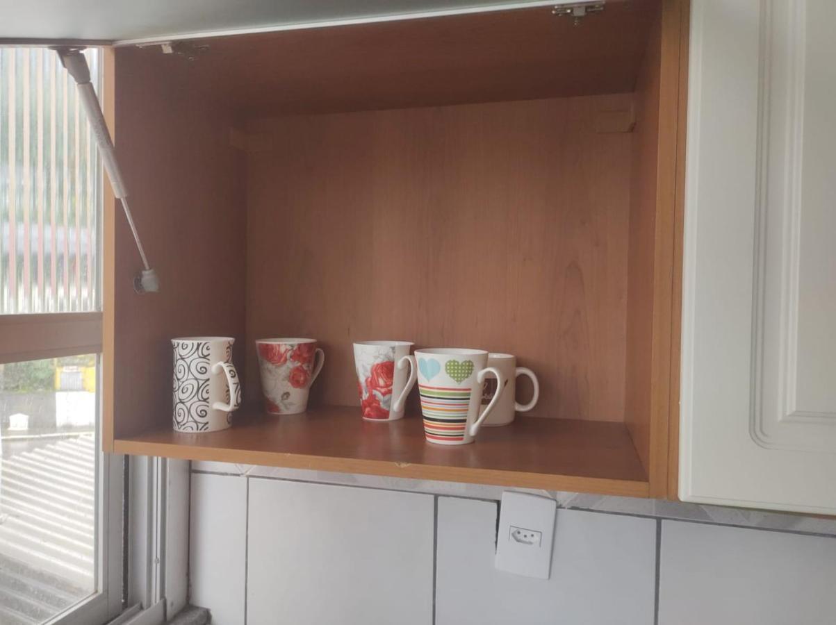 Apartamento Amplo Pe Na Areia - 180m Da *